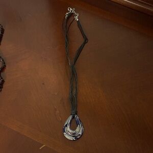 Elegant Black and Silver Pendant Necklace